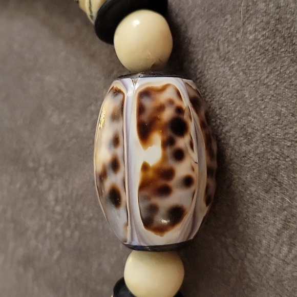 Vtg Estate Baroque Tiger Cowrie Shell Bone Beaded Tribal Nomad Necklace - Picture 5 of 11